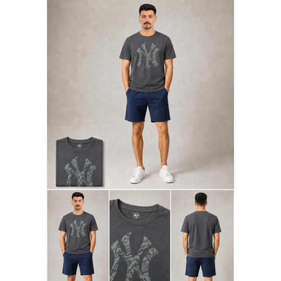 New York Yankees Kamuflaj Logo Detaylı Antrasit T-Shirt New York Yankees Kamuflaj Logo Detaylı Antrasit T-Shirt